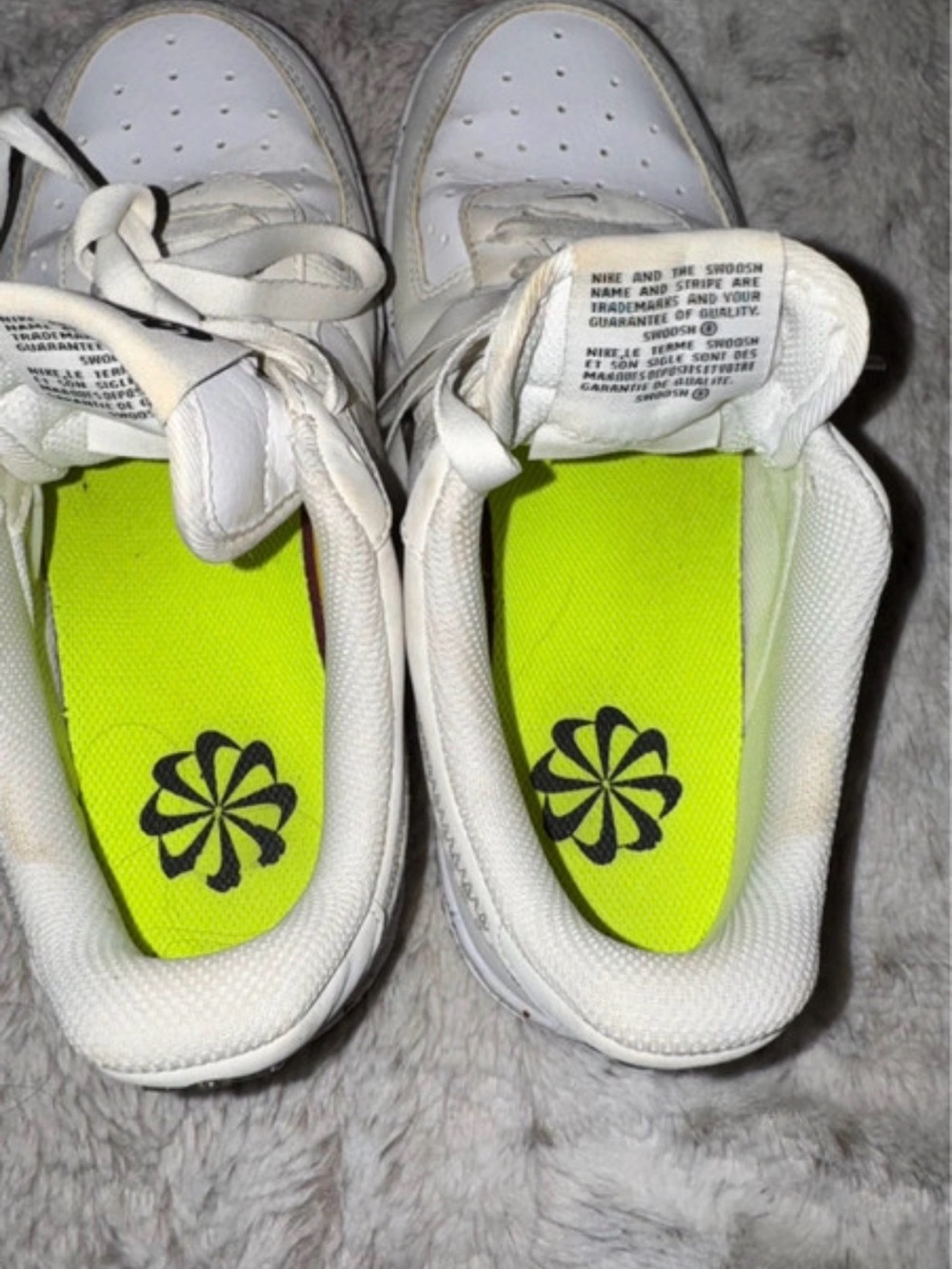 Nike Women’s Cream & White Speckled Sole Sneakers - Picture 8 of 9